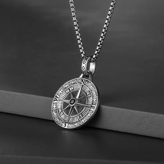 Compass Pendant Men's Necklace Fashion Retro Urban Pendant