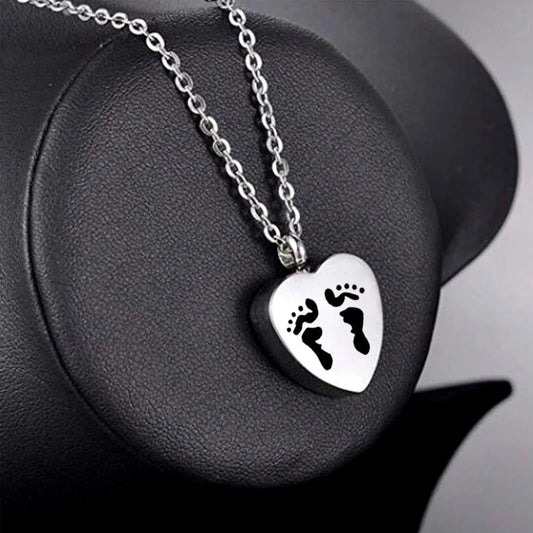 Footprint Always In My Heart Feet Cremation Urn Necklace Pendant Ashes Memorial Heart Locket Keepsake in Stainless Steel Gift For Loss Of Loved One Bereavement Sympathy Remembrance
