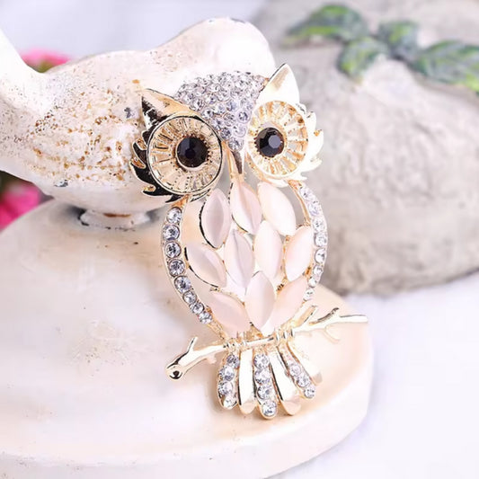 Stunning Owl Opal Brooch Elegant Rhinestone Animal Pin For Women Cubic Zirconia Gift Idea For Mum Grandma Aunt