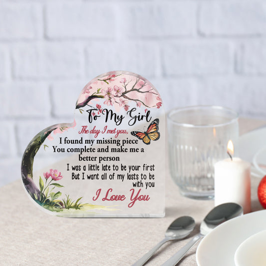 To My Girl The Day I Met You Heart Acrylic Plaque Heart-Shaped Block Gift Free-Standing Sign Keepsake For Girlfriend Partner Wife For Birthday Valentine's Day Anniversary