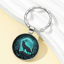 Wolf Howling Keychain Moon Night Sky Glass Dome Keyring